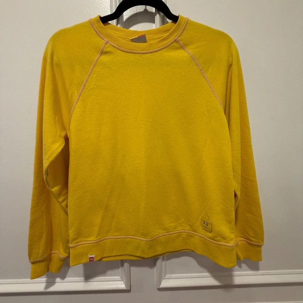 LEGO x Target Women's Size XS Yellow‎ Sweatshirt Embossed Minifigure Face Casual